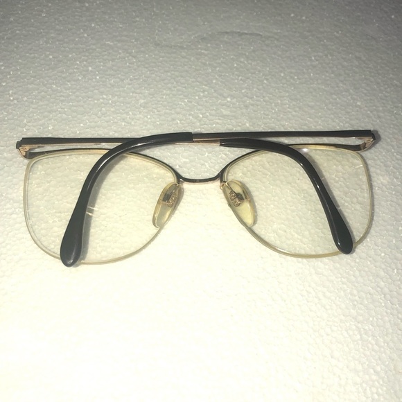 VTG Rodenstock Lady R Tour 805 RD 140 Gold Tone Frames w Twist Accent Design EUC - Picture 7 of 9